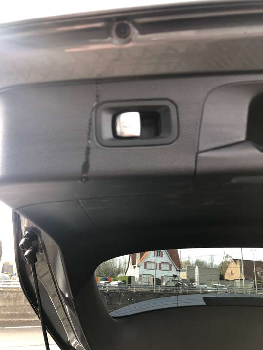 Mercedes-Benz GLC 250 - Imagem 8