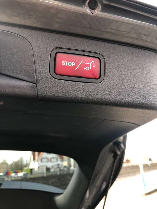 Mercedes-Benz GLC 250 - Imagem 9