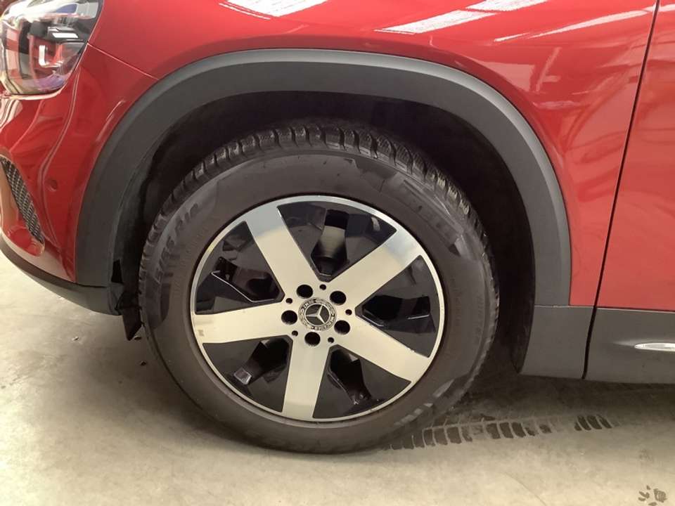 Mercedes-Benz GLB 200 - Imagem 5