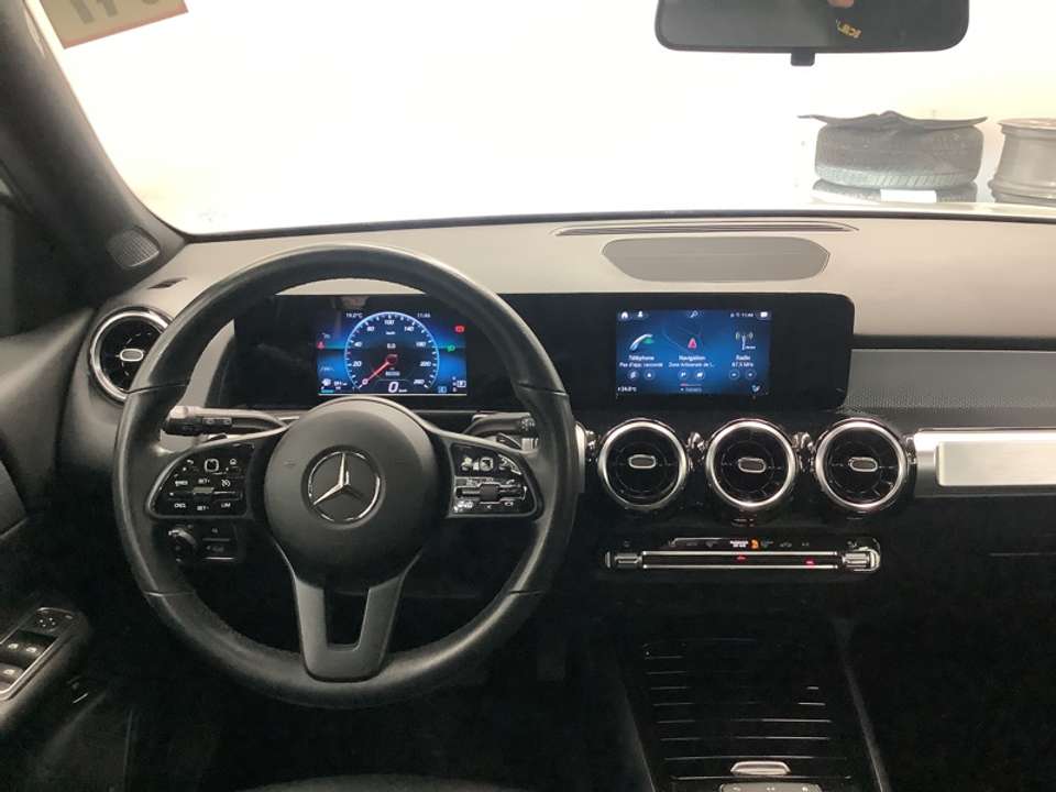 Mercedes-Benz GLB 180 - Imagem 6