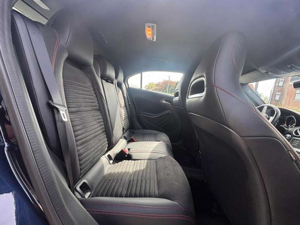 Mercedes-Benz A 180 - Imagem 9