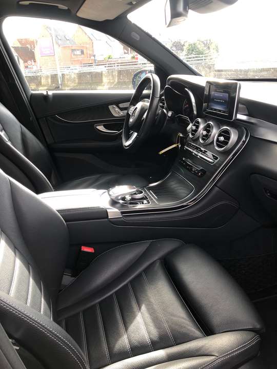 Mercedes-Benz GLC 250 - Imagem 15