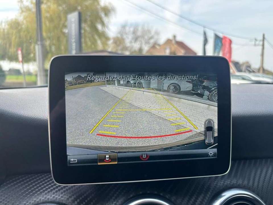 Mercedes-Benz A 180 - Imagem 14