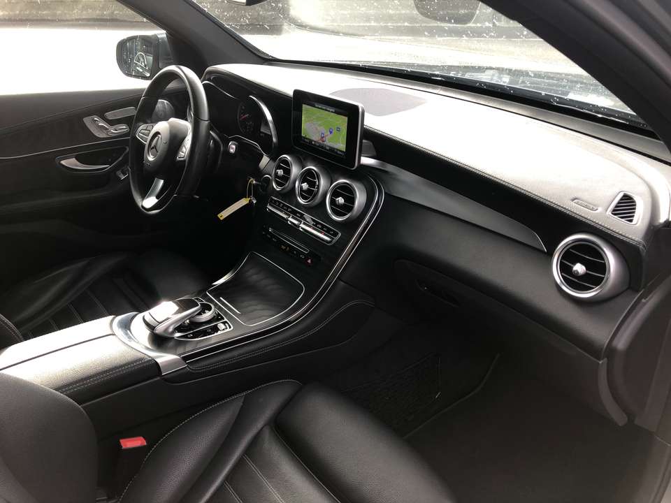 Mercedes-Benz GLC 250 - Imagem 16