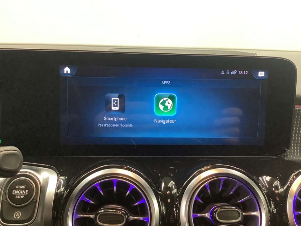 Mercedes-Benz GLB 200 - Imagem 15