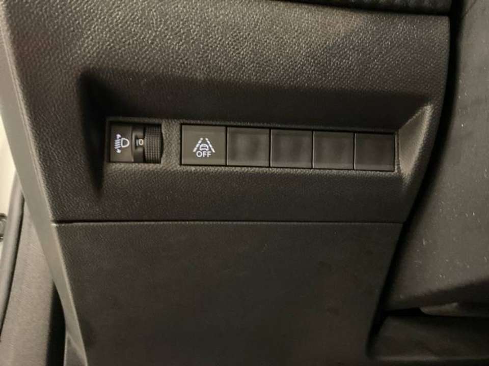 Peugeot 2008 - Imagem 13