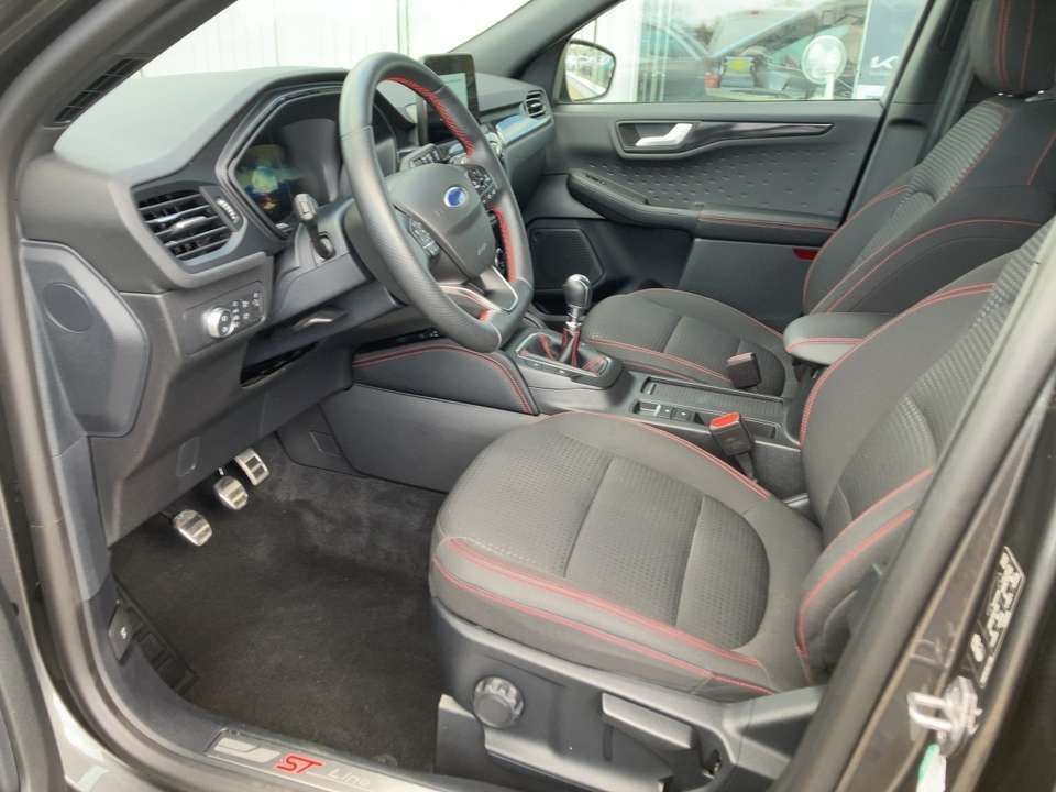 Ford Kuga - Imagem 7