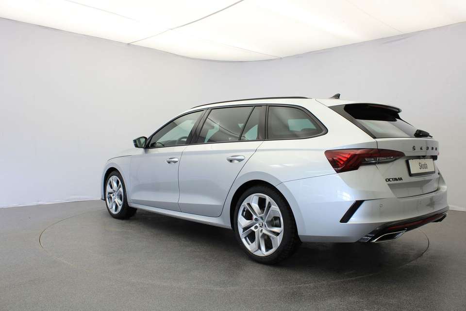 Skoda Octavia - Imagem 3