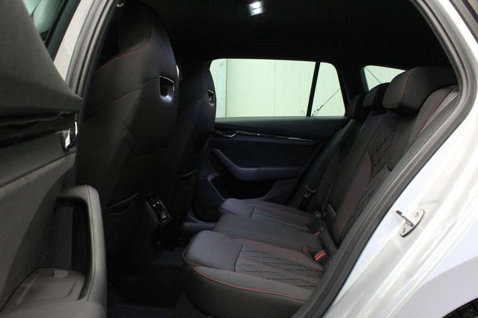 Skoda Octavia - Imagem 9