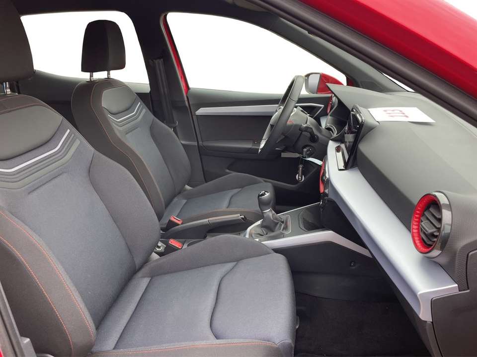 SEAT Arona - Imagem 10