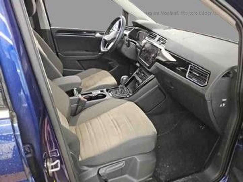 Volkswagen Touran - Imagem 6