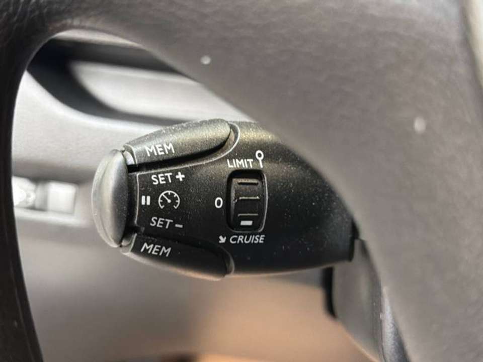 Peugeot Expert - Imagem 15