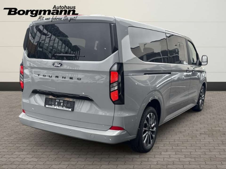 Ford Tourneo Custom - Imagem 4