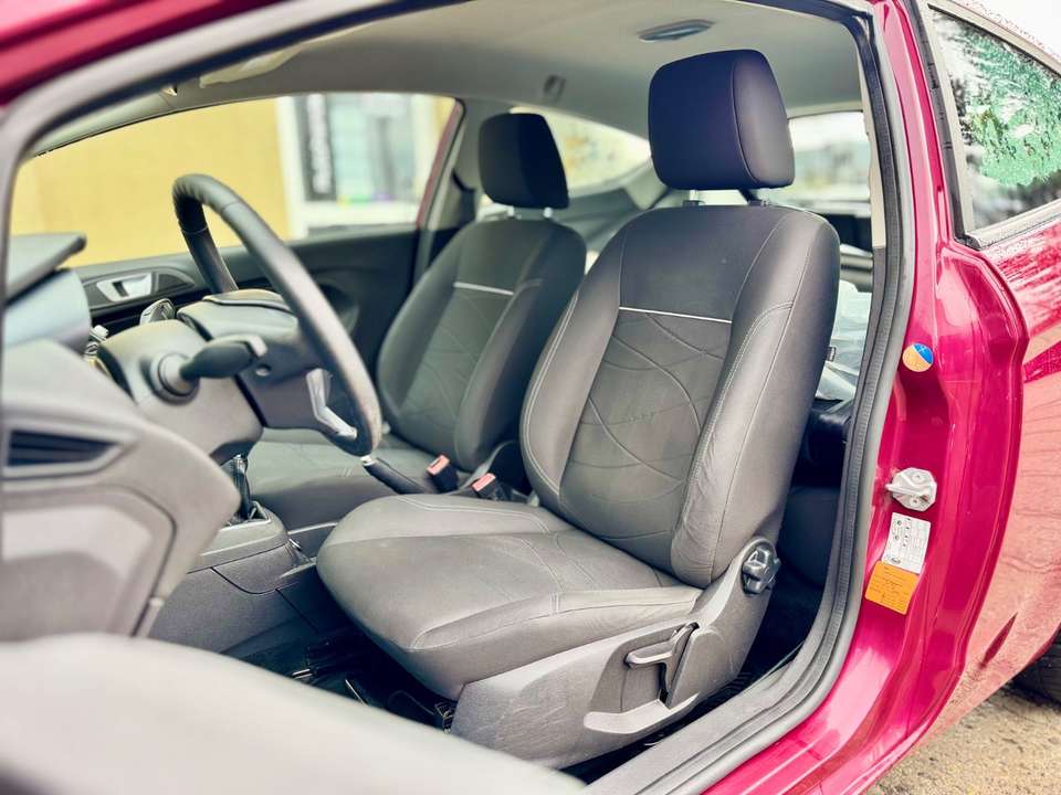 Ford Fiesta - Imagem 7
