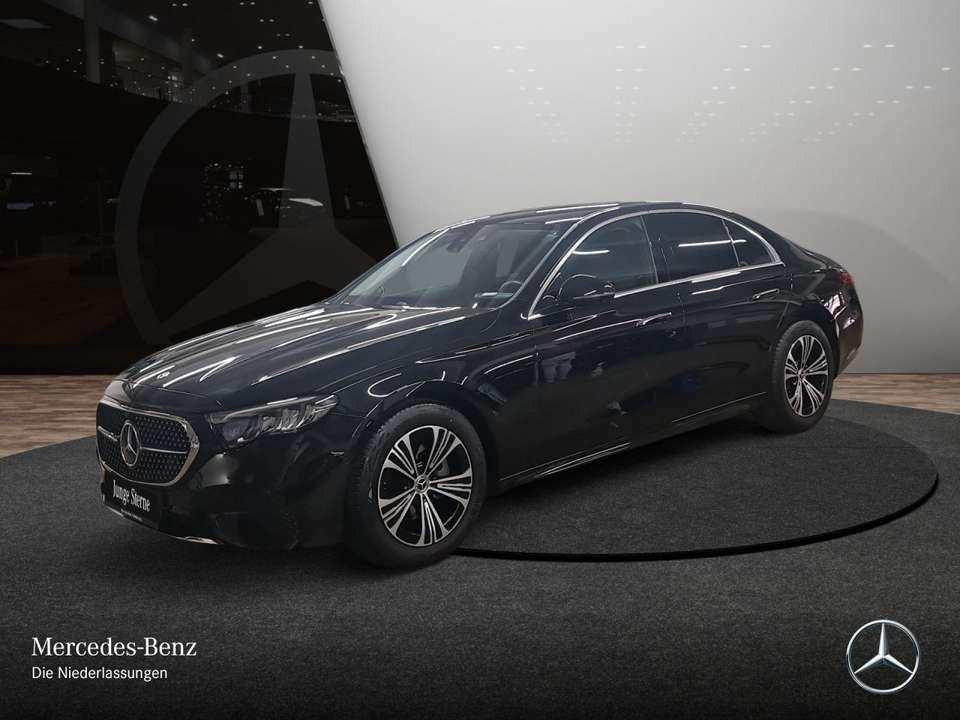 Mercedes-Benz E 220 - Imagem 2