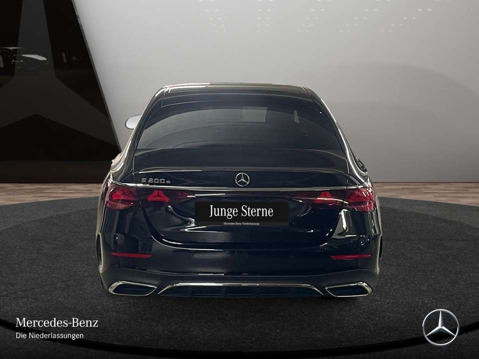 Mercedes-Benz E 300 - Imagem 9