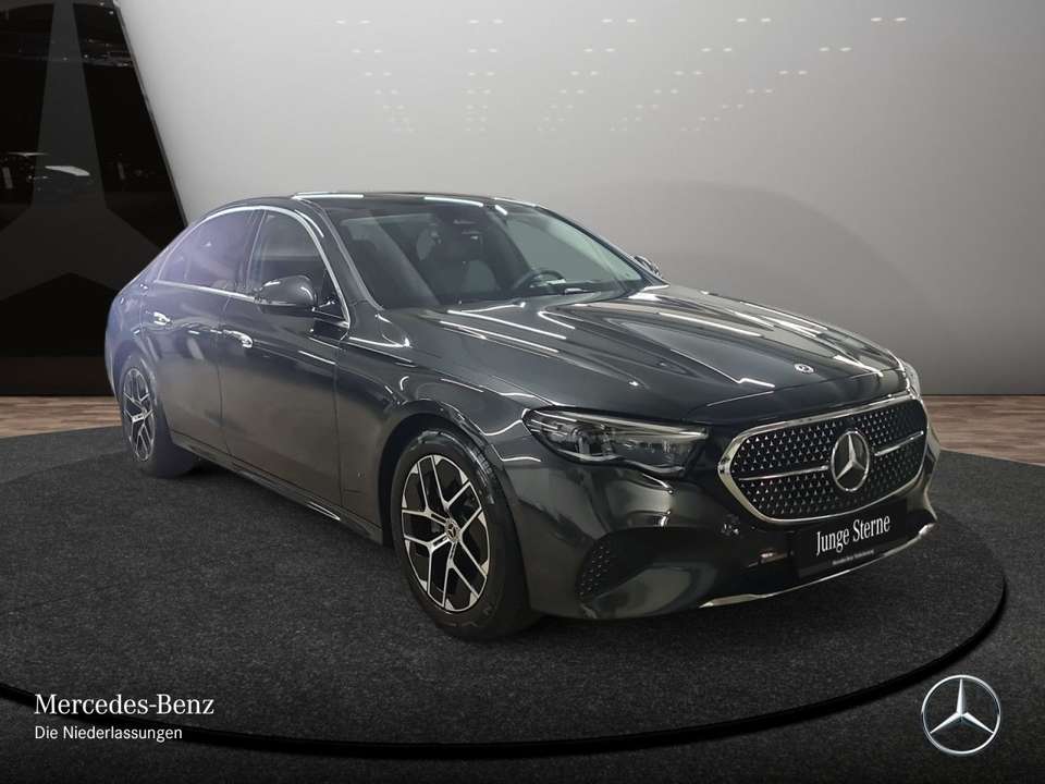 Mercedes-Benz E 220 - Imagem 5