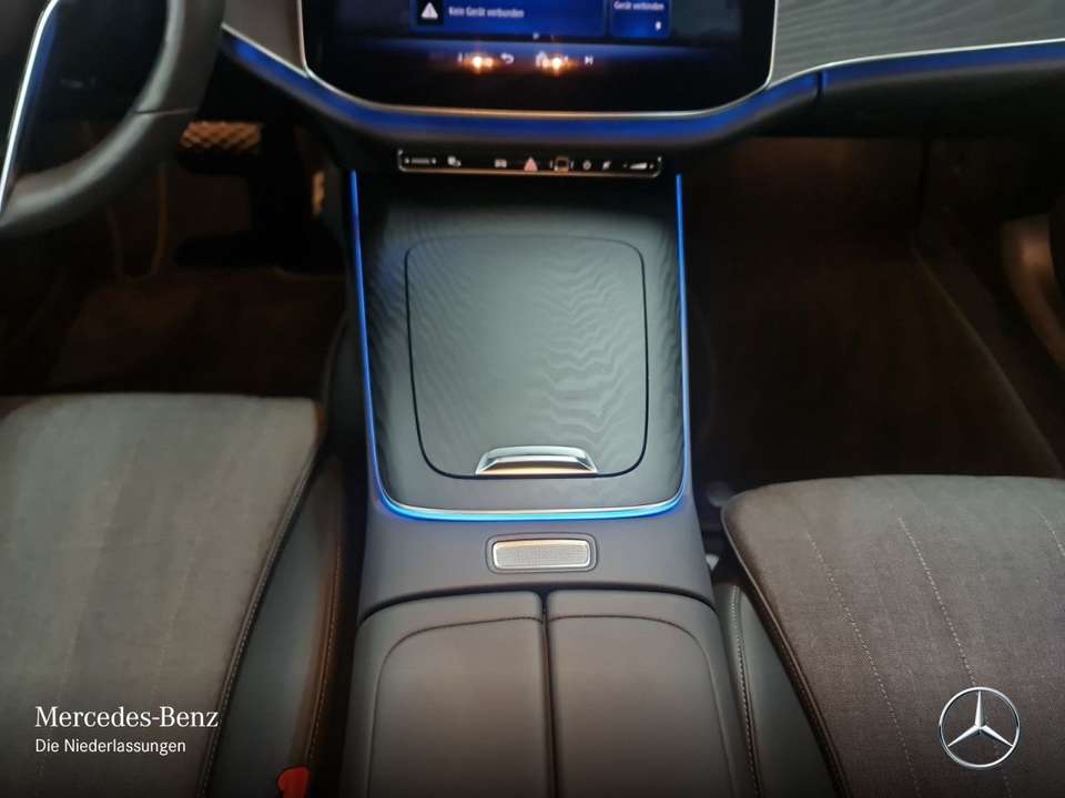 Mercedes-Benz E 220 - Imagem 15