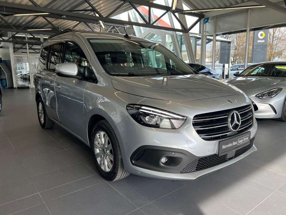 Mercedes-Benz T-Class - Imagem 4