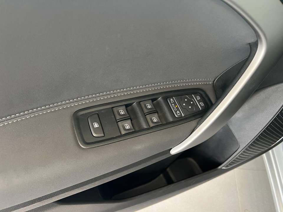 Mercedes-Benz T-Class - Imagem 13