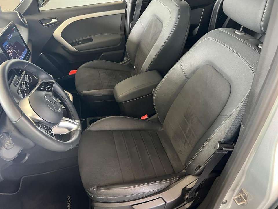 Mercedes-Benz T-Class - Imagem 15