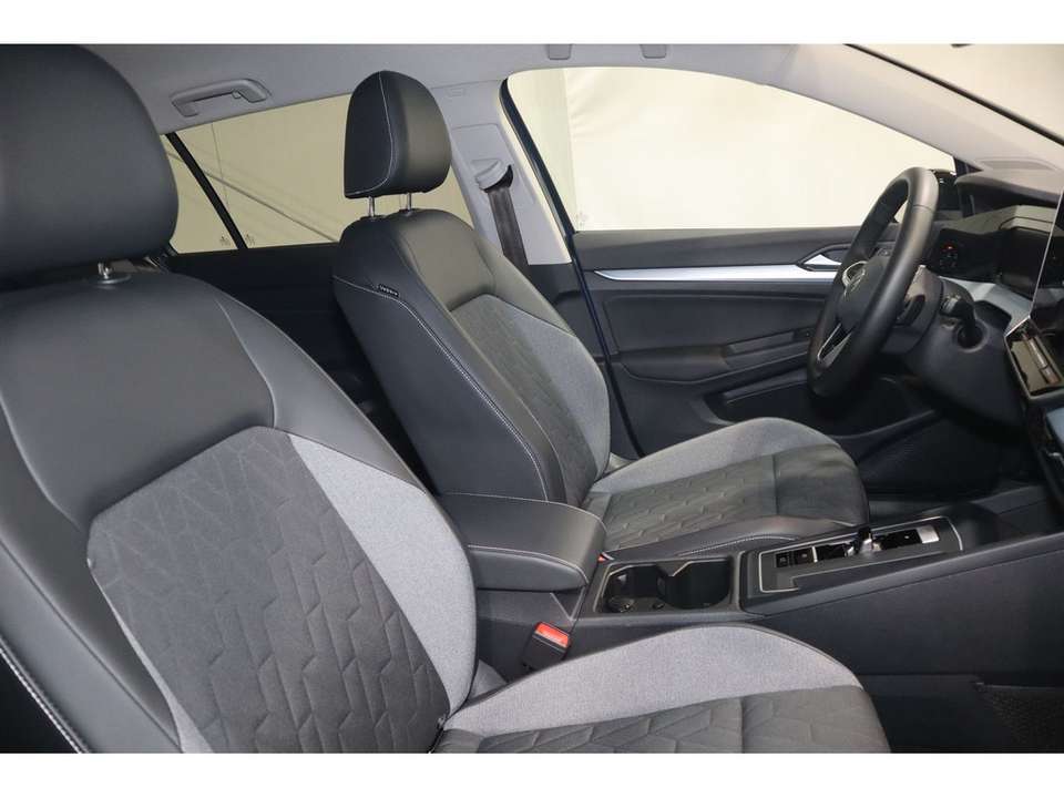 Volkswagen Golf Variant - Imagem 8