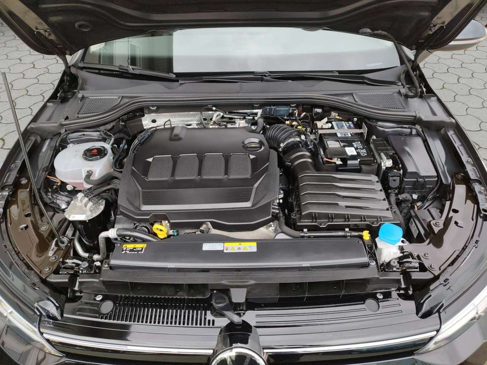 Volkswagen Golf - Imagem 13