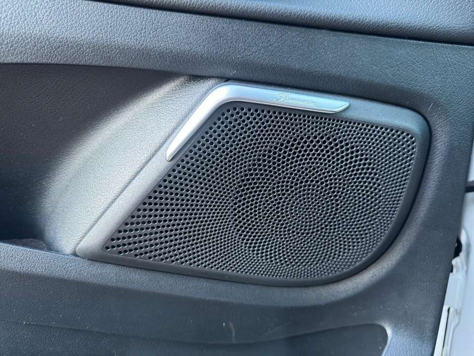 Mercedes-Benz V 250 - Imagem 8