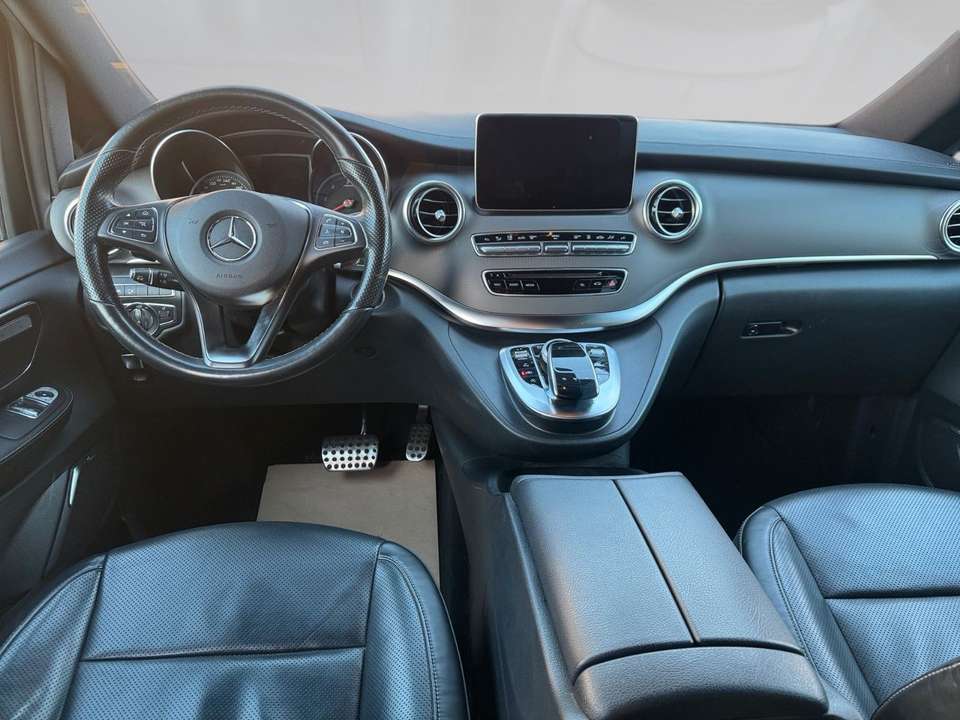 Mercedes-Benz V 250 - Imagem 11