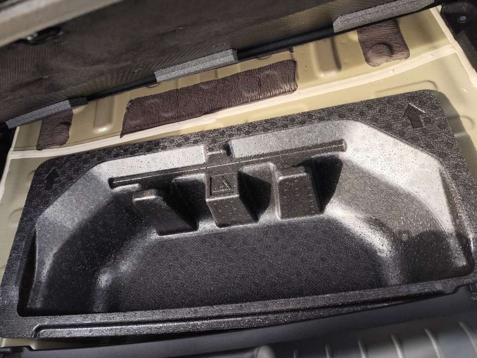 Hyundai IONIQ 6 - Imagem 10