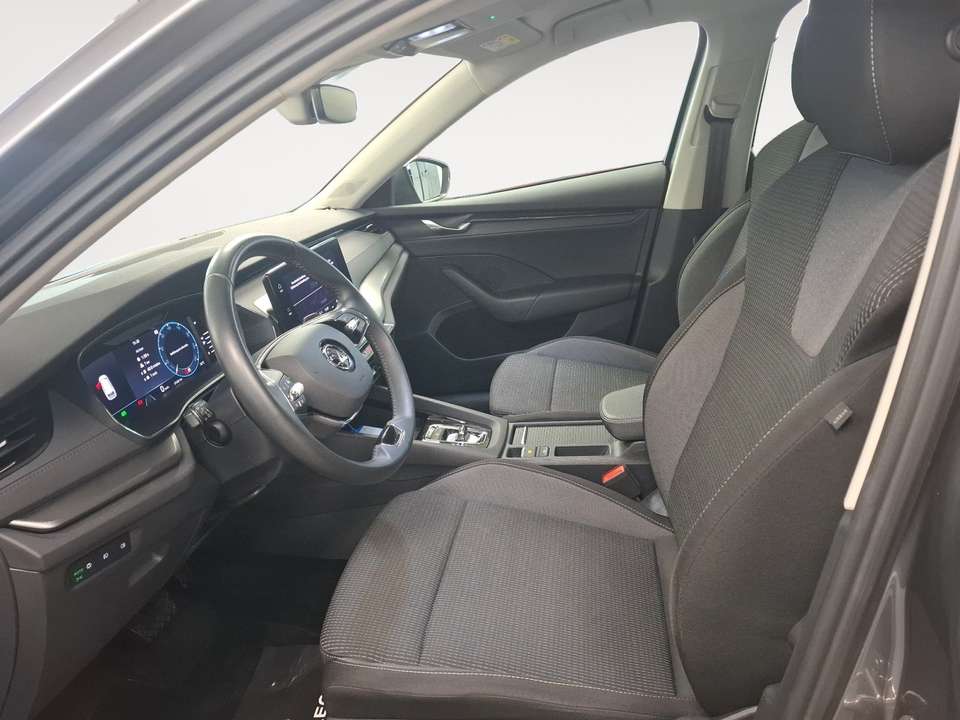 Skoda Octavia - Imagem 4