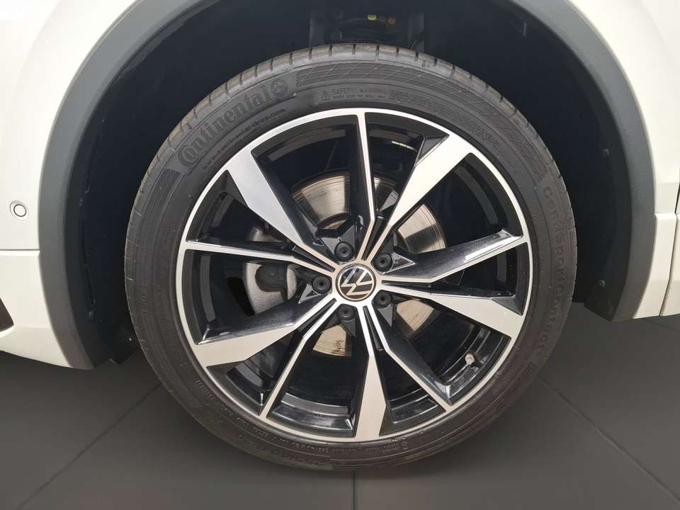 Volkswagen Tiguan Allspace - Imagem 5