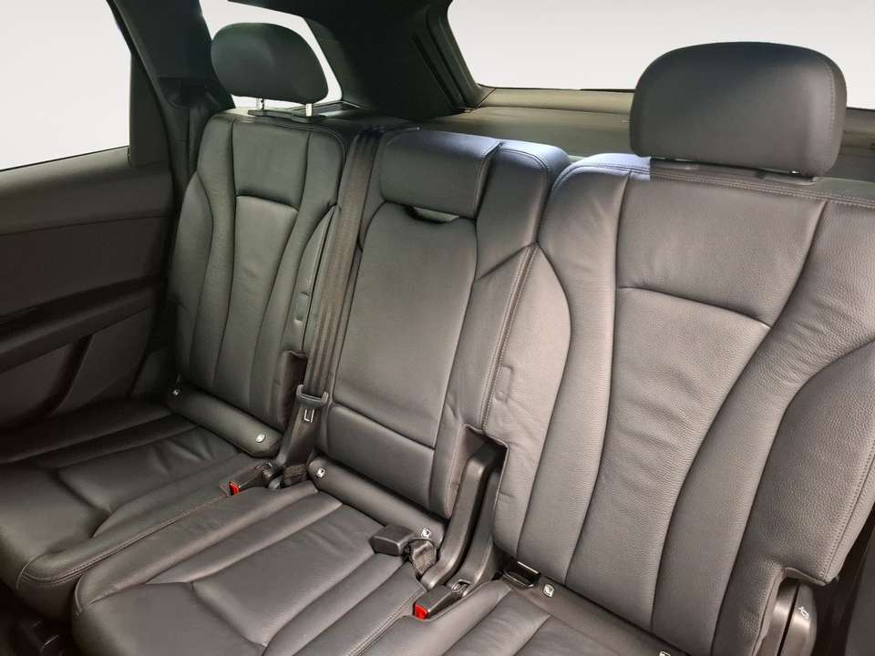 Audi Q7 - Imagem 8