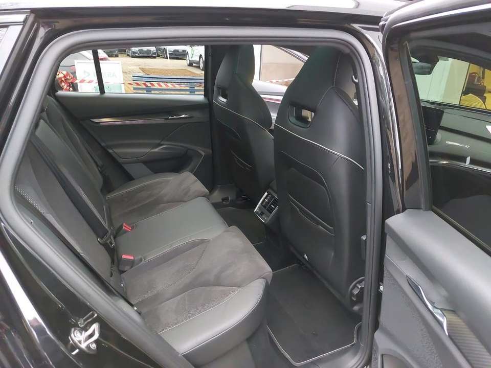 Skoda Enyaq - Imagem 11