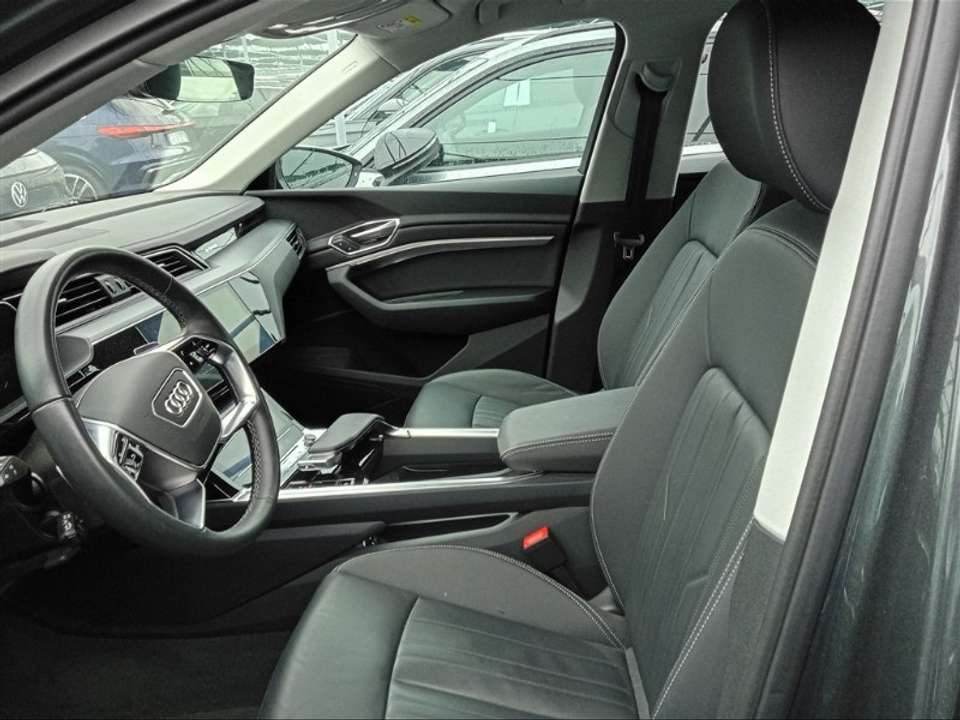 Audi Q8 e-tron - Imagem 4