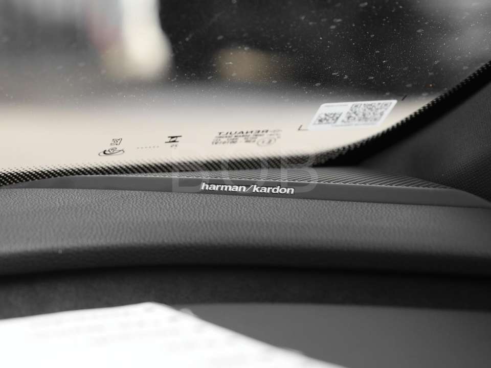 Renault Megane E-Tech - Imagem 14