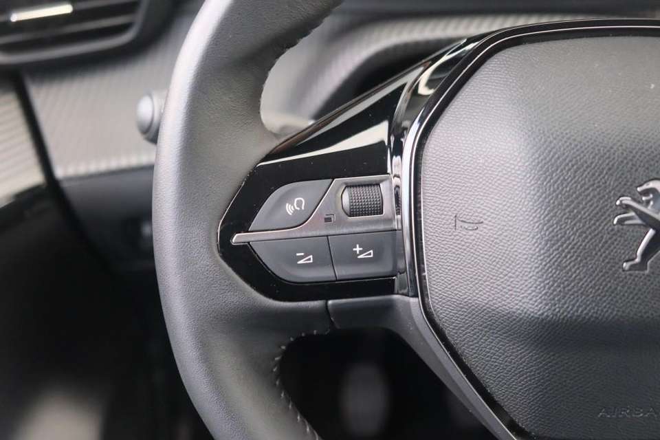 Peugeot 208 - Imagem 8