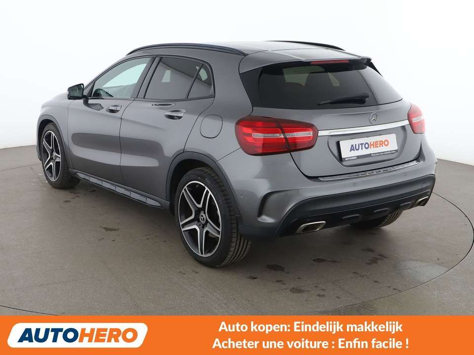 Mercedes-Benz GLA 180 - Imagem 4