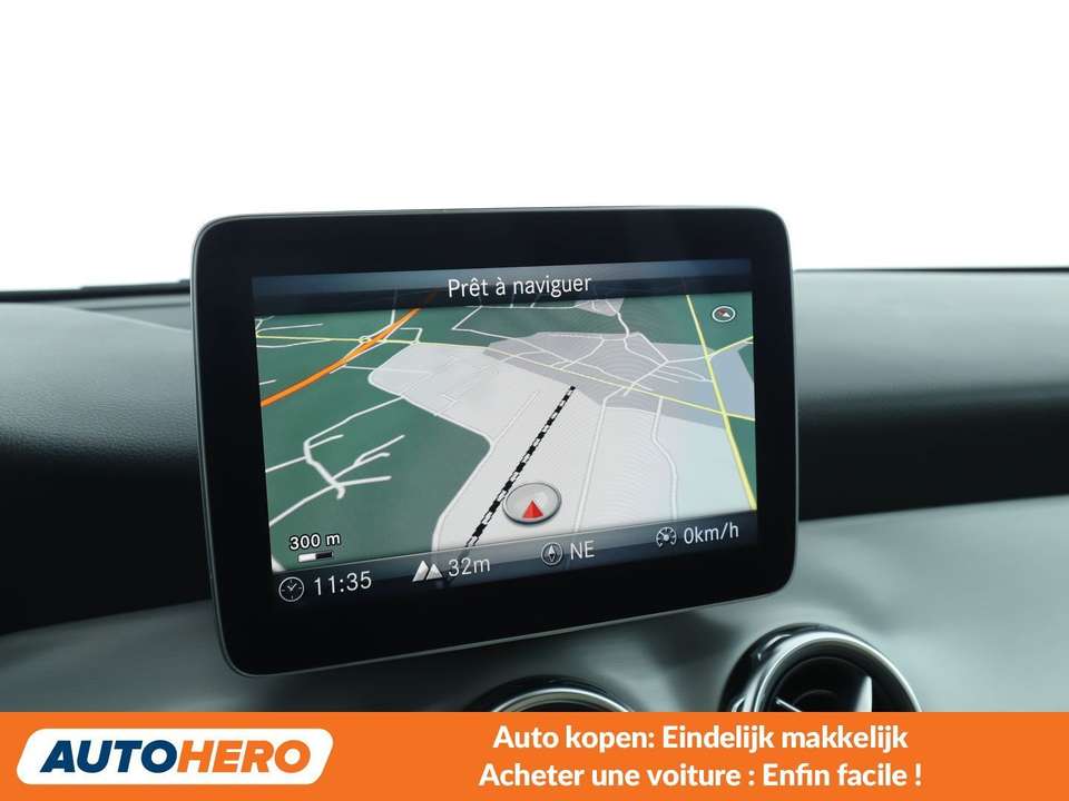 Mercedes-Benz GLA 180 - Imagem 8