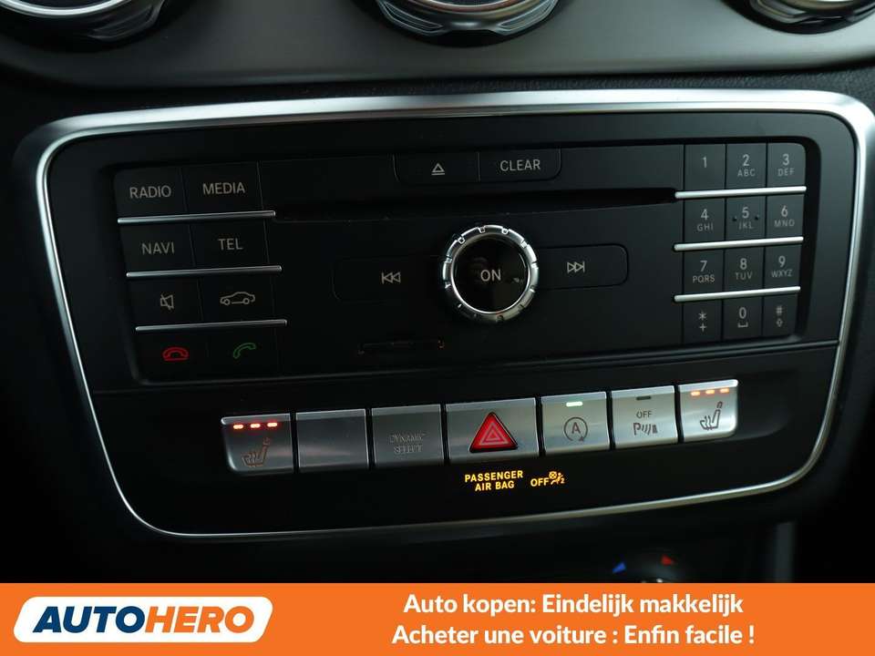 Mercedes-Benz GLA 180 - Imagem 14