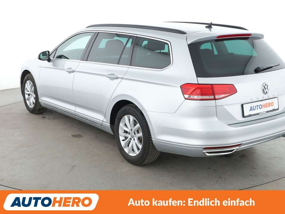 Volkswagen Passat - Imagem 4