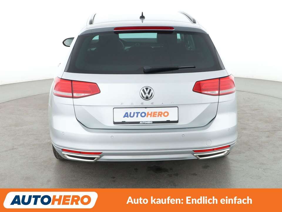 Volkswagen Passat - Imagem 5