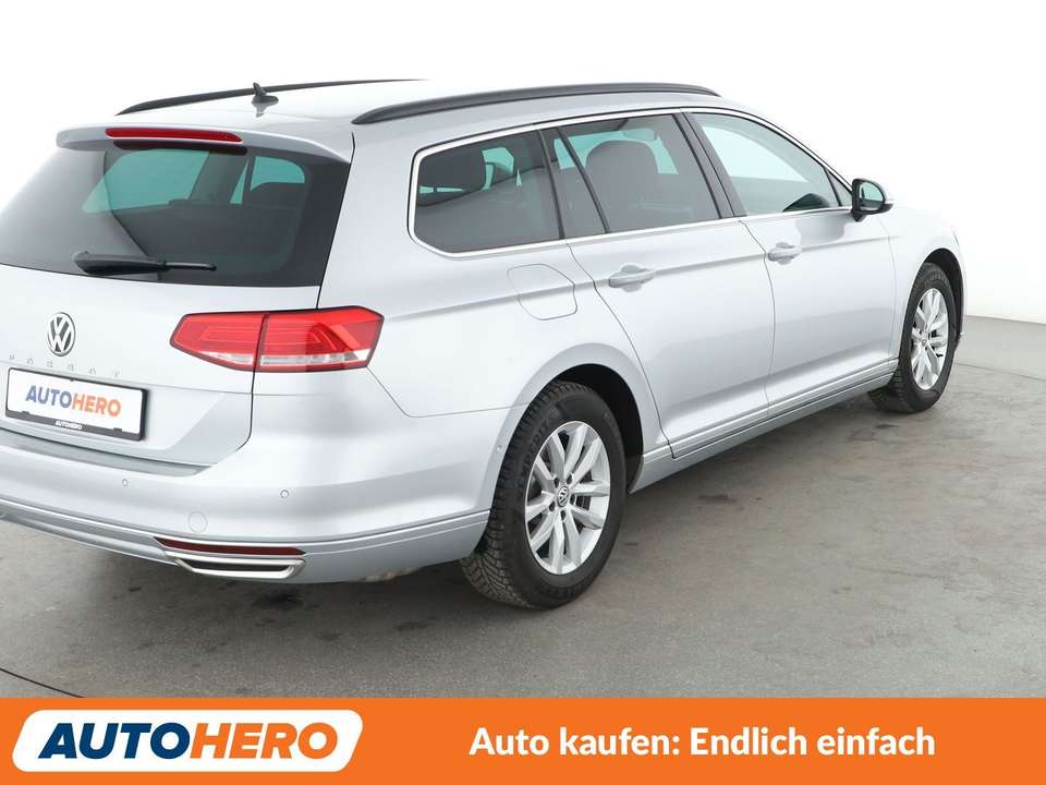 Volkswagen Passat - Imagem 6