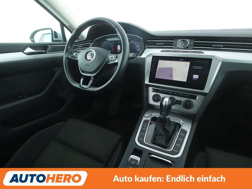 Volkswagen Passat - Imagem 13
