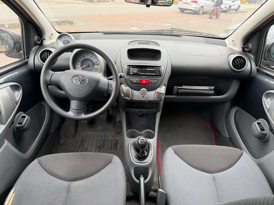 Toyota Aygo - Imagem 2