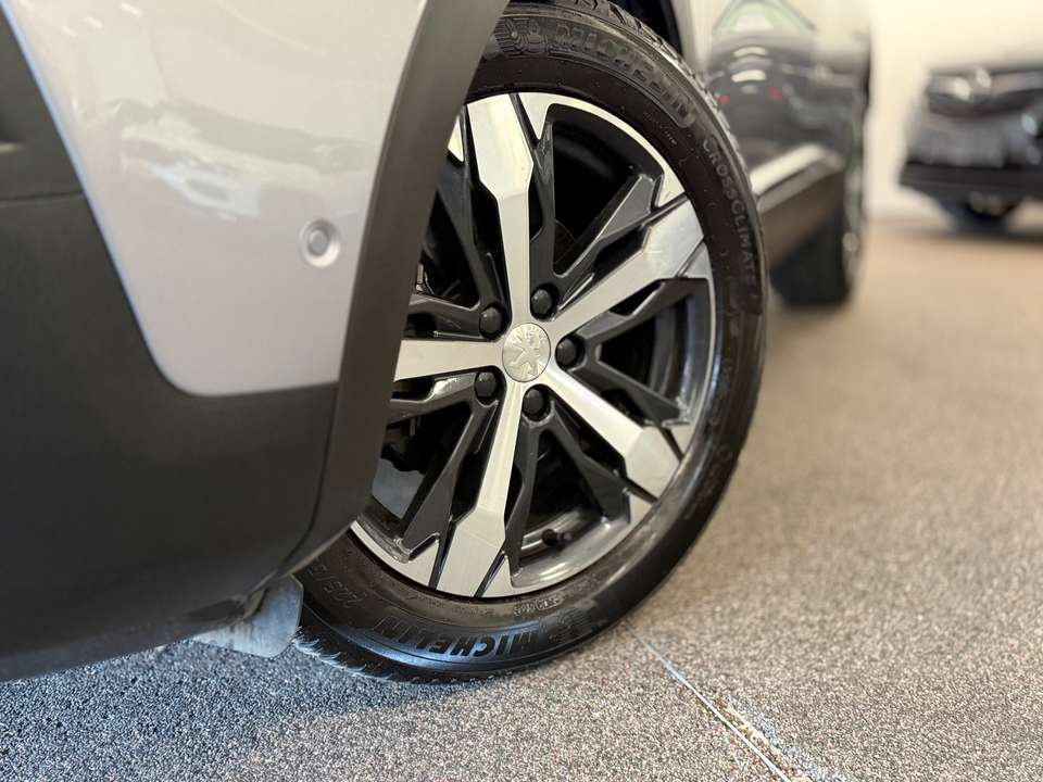 Peugeot 3008 - Imagem 9