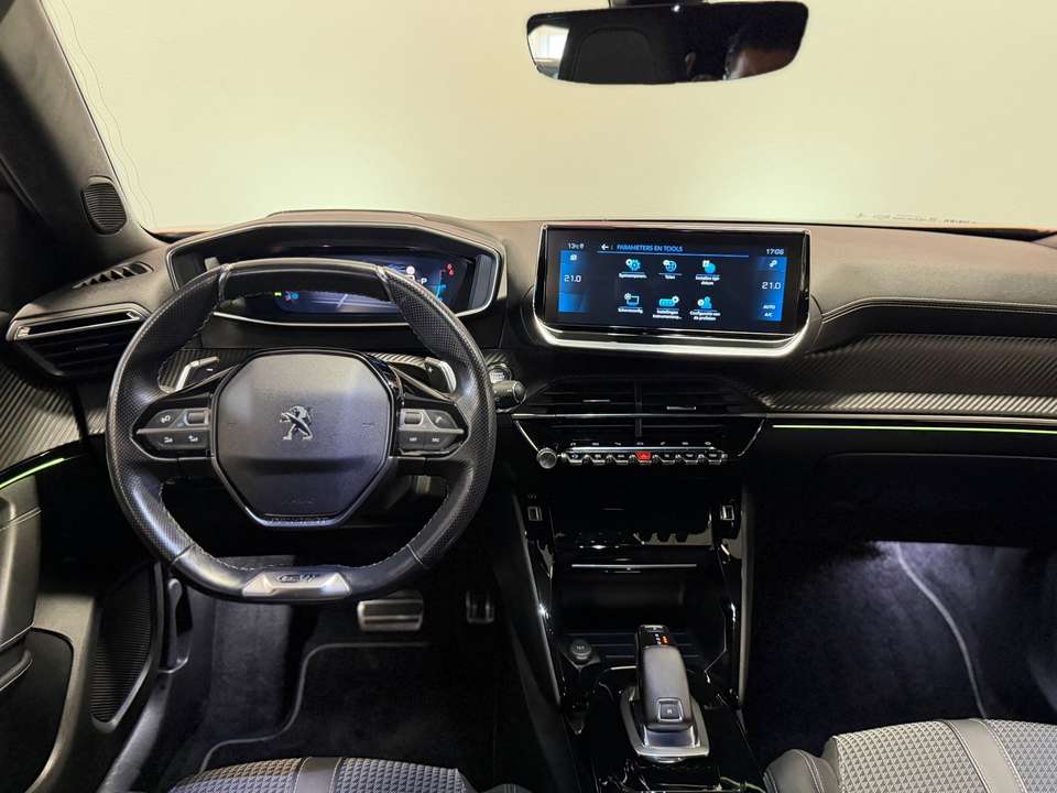 Peugeot 2008 - Imagem 17