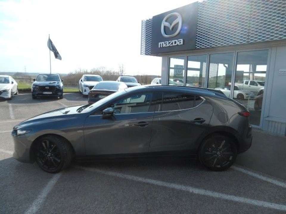 Mazda 3 - Imagem 2