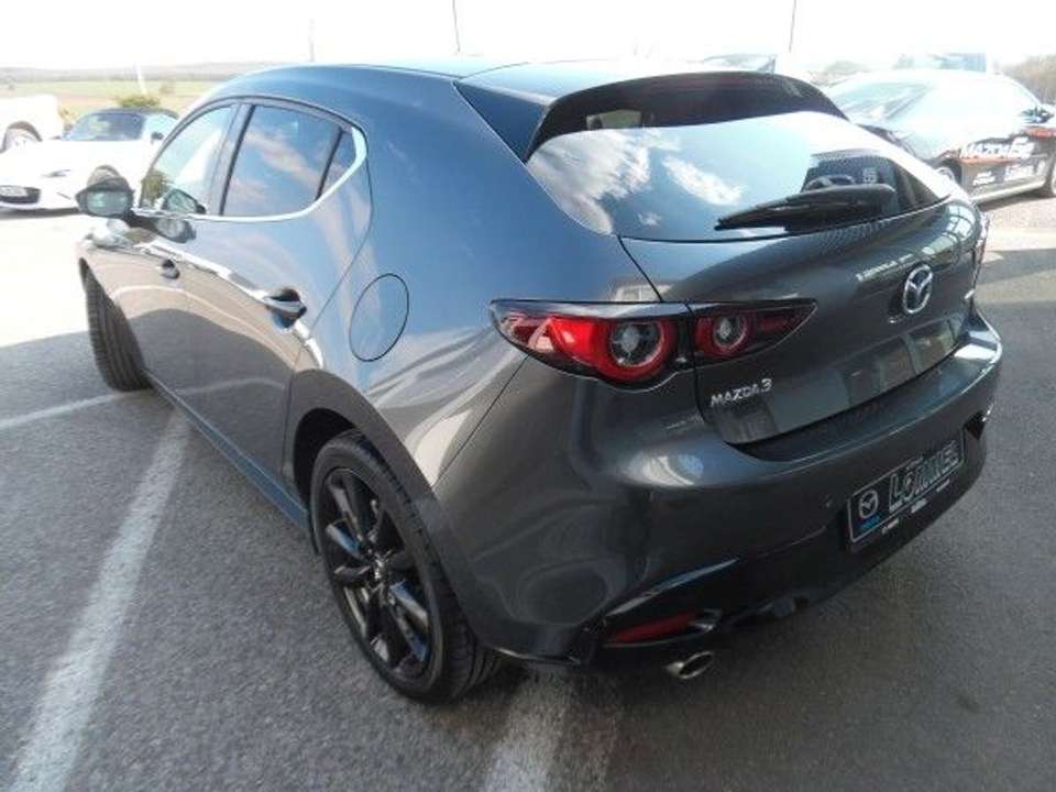 Mazda 3 - Imagem 7