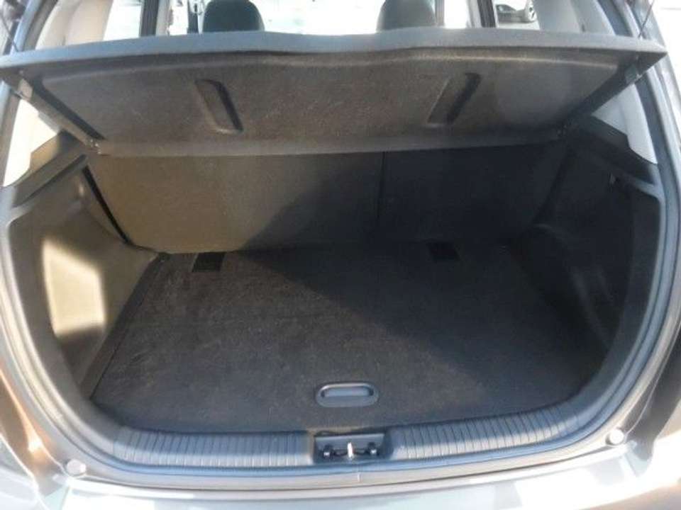 Kia Venga - Imagem 8